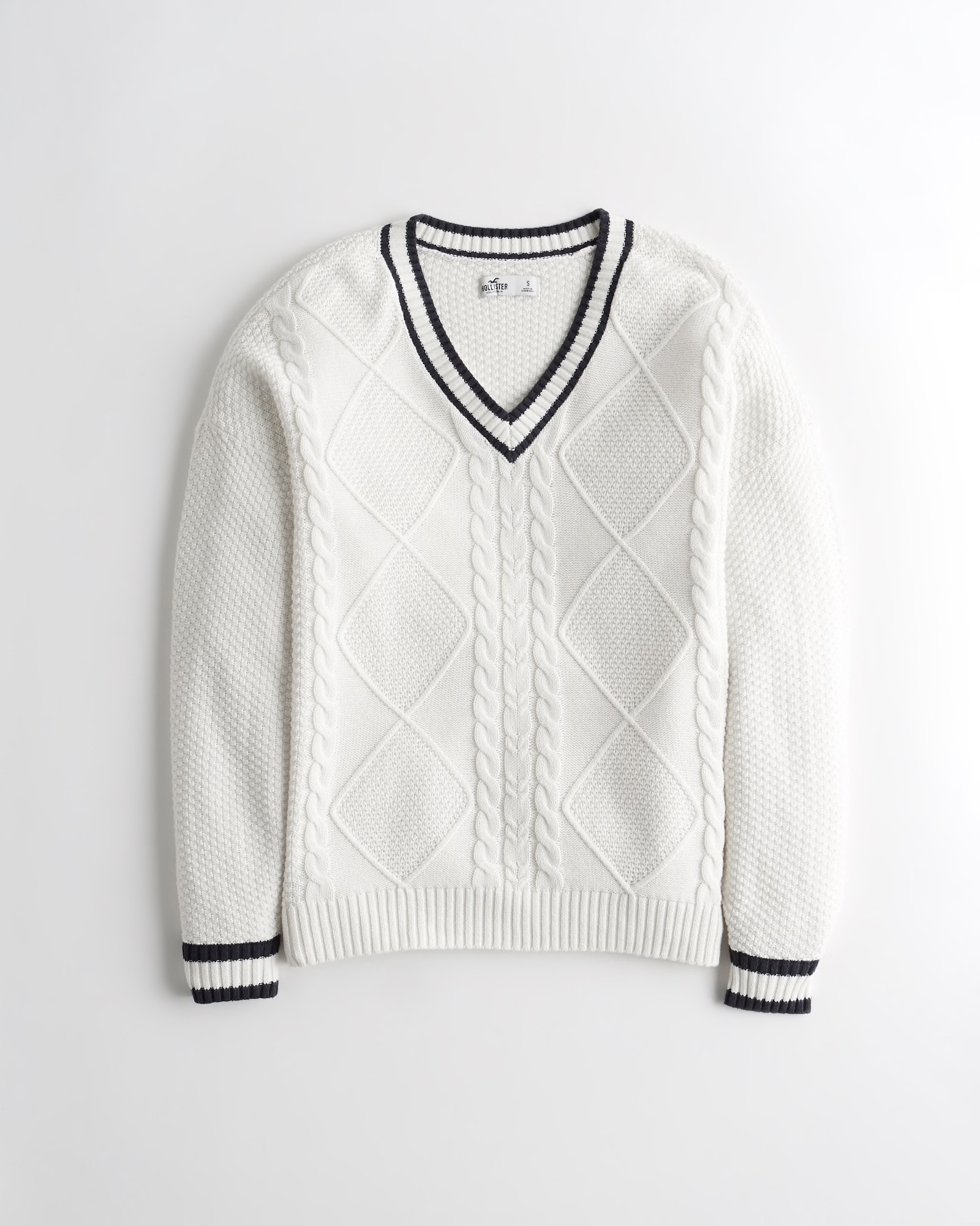 Hollister Oversized Cable Knit Sweater