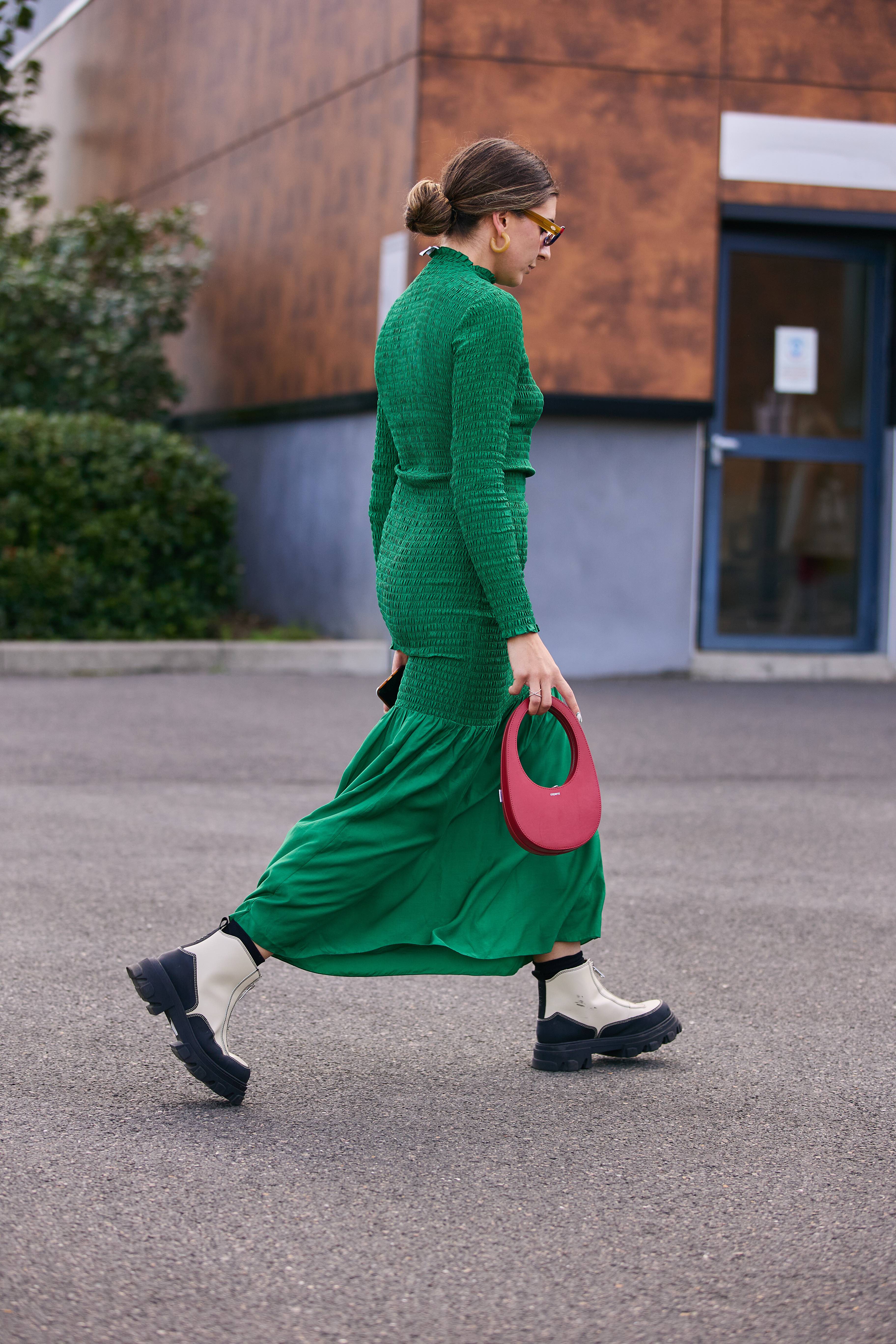 31 Cult Pieces We've Seen All Over the Fashion Week Streets | Who What ...