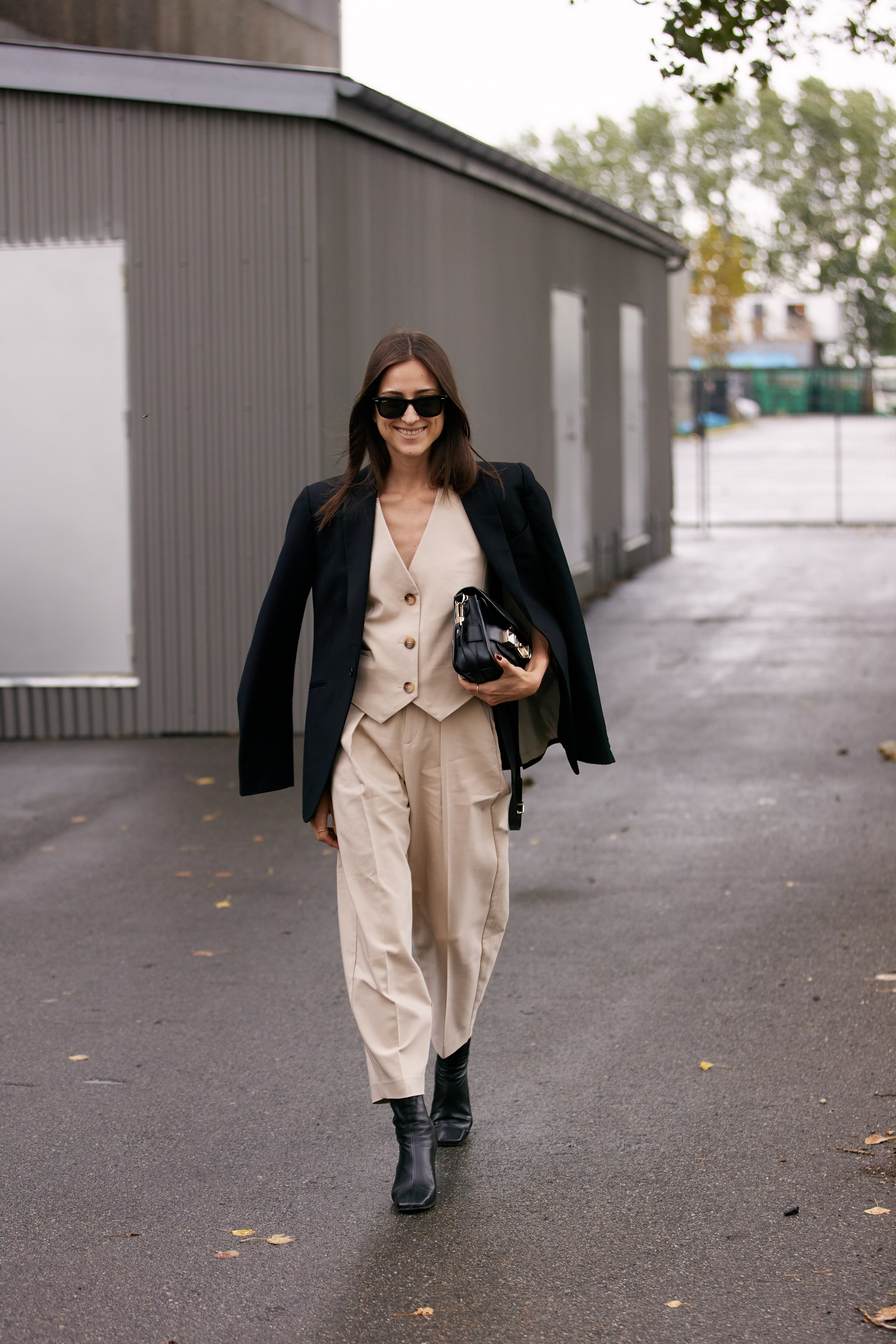 15 Street Style Outfits That Defined Fashion Month | Who What Wear