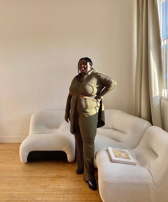 Colour Trends 2022: @abimarvel wears an olive co-ord