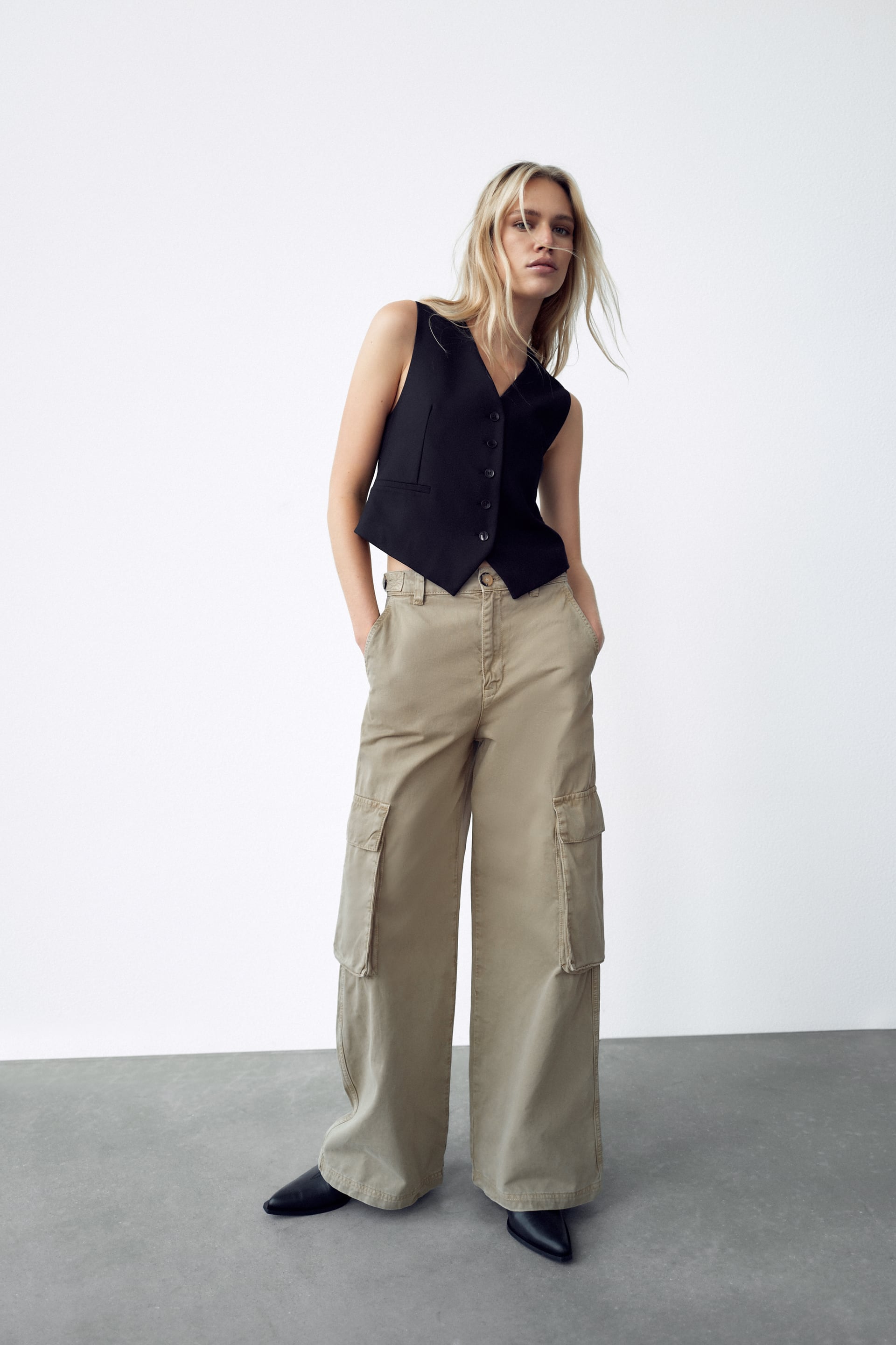 7 Winter Cargo-Pants Outfits We'll Be Wearing All Season | Who What Wear