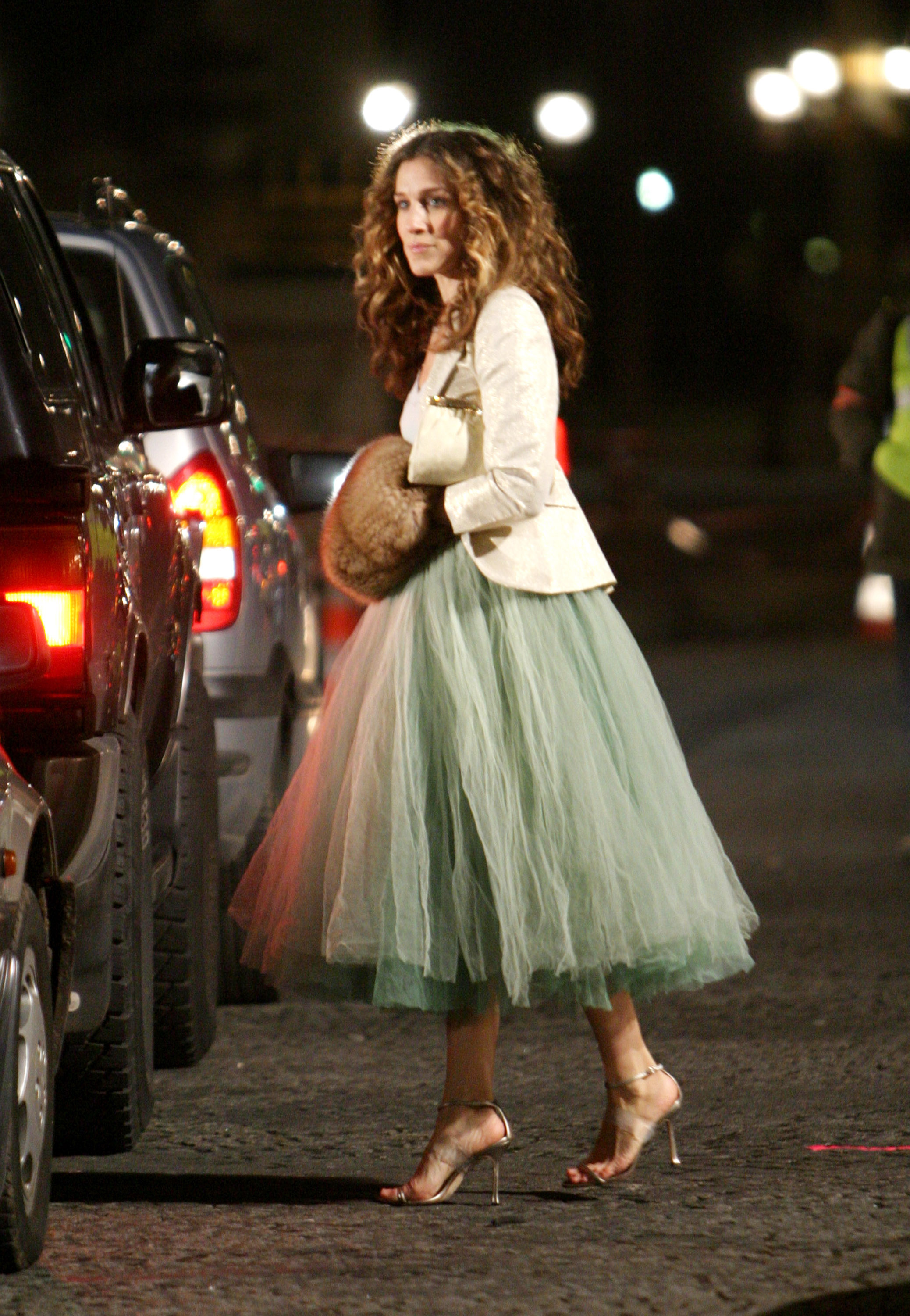 This Carrie Bradshaw Skirt Has Made A ...