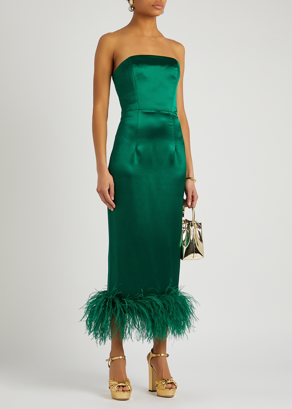 The Best Feathered Party Buys to Get the Party Started | Who What Wear UK