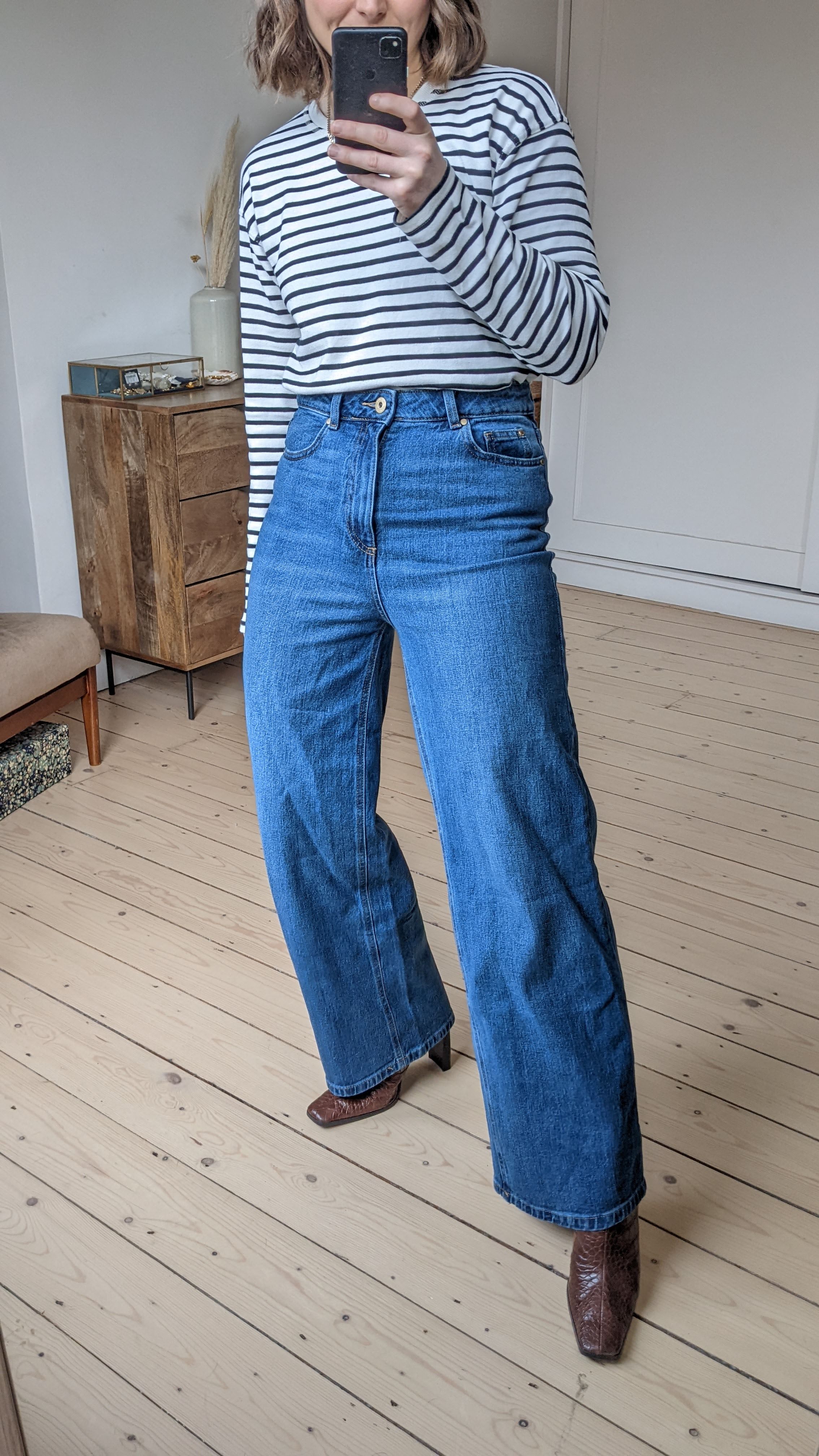 fattigdom deformation forene I Tried On the Best M&S Jeans, and I'm Officially a Convert | Who What Wear  UK