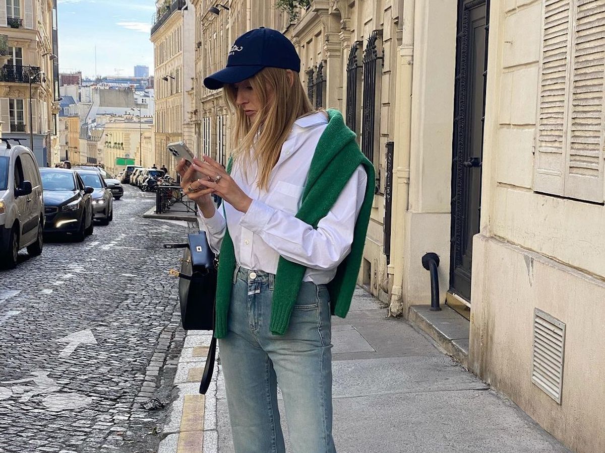 Top Trends Camille Charriere Baseball Cap White Shirt Jeans