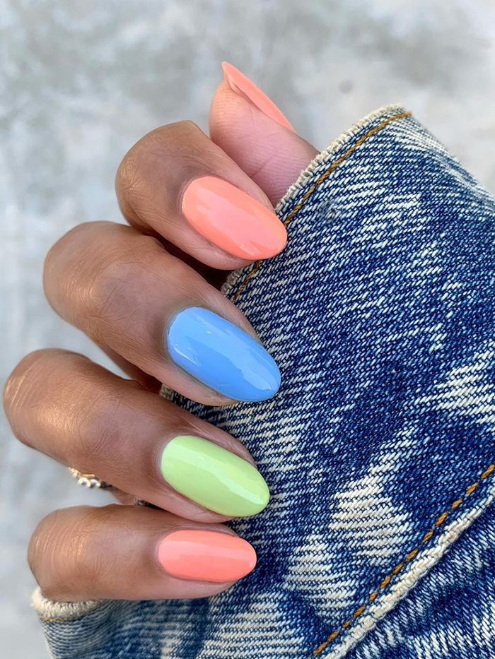 Trending Nails 2022: Sunny Pastels
