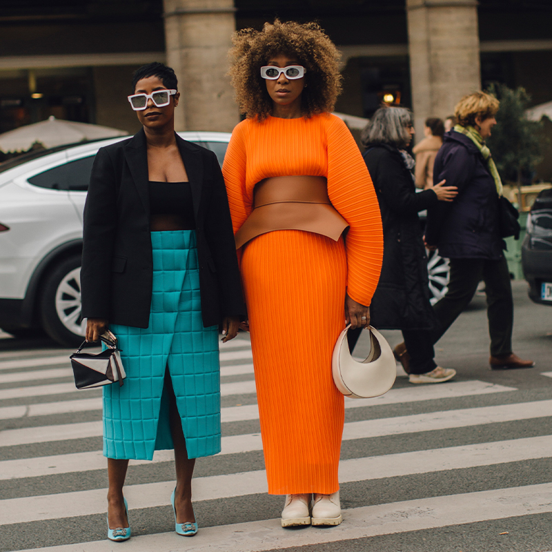 On the Streets of Paris Fashion Week, a Warm Embrace of Color - The New  York Times