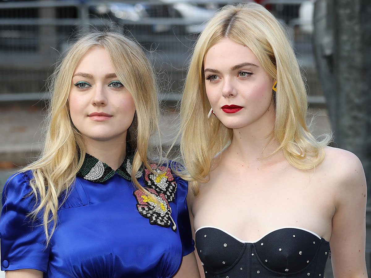 Elle Fanning and Dakota Fanning outfits