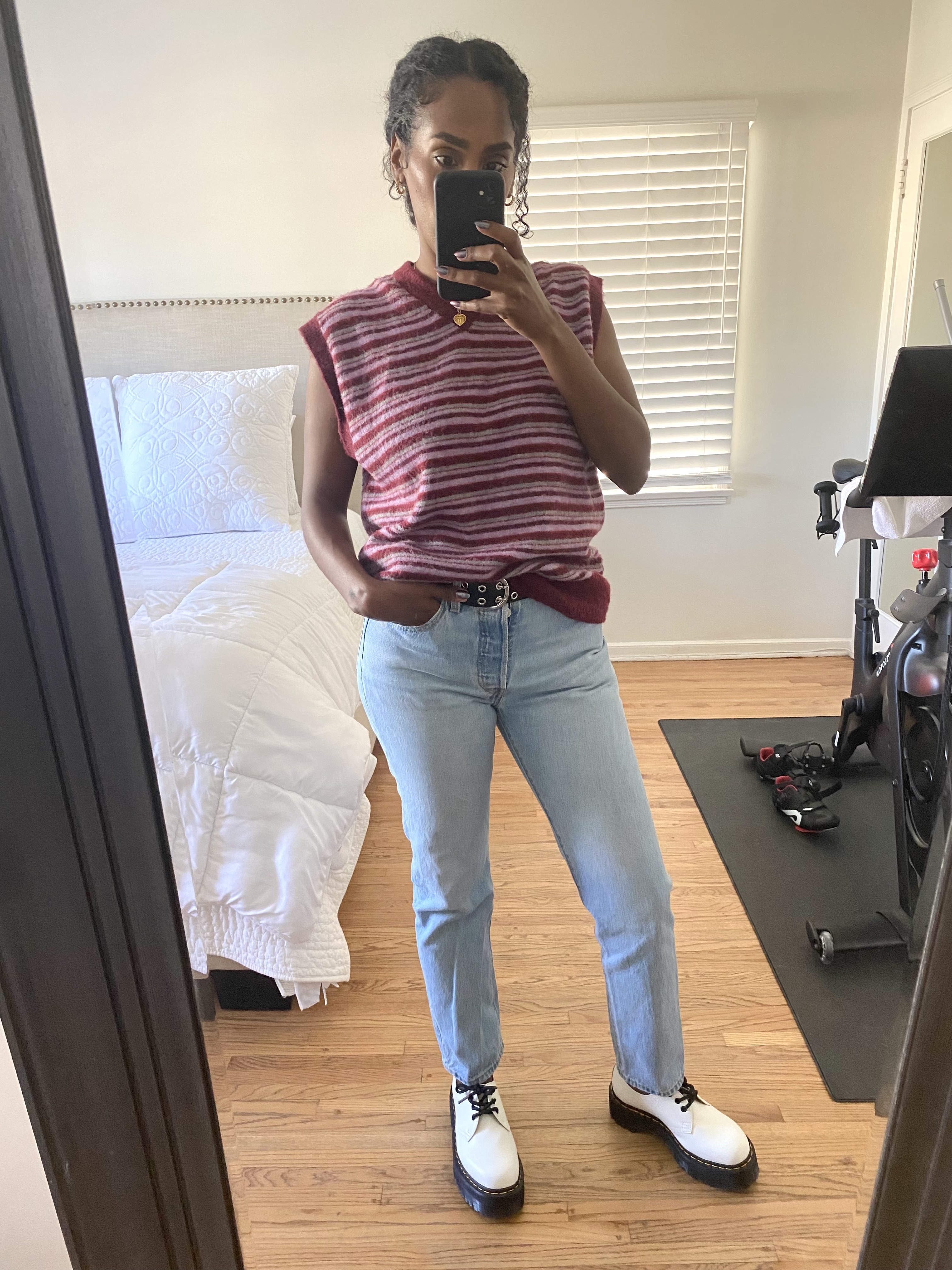 I Tried On 8 Pairs of Levi's Jeans—Here's What to Buy | Who What Wear