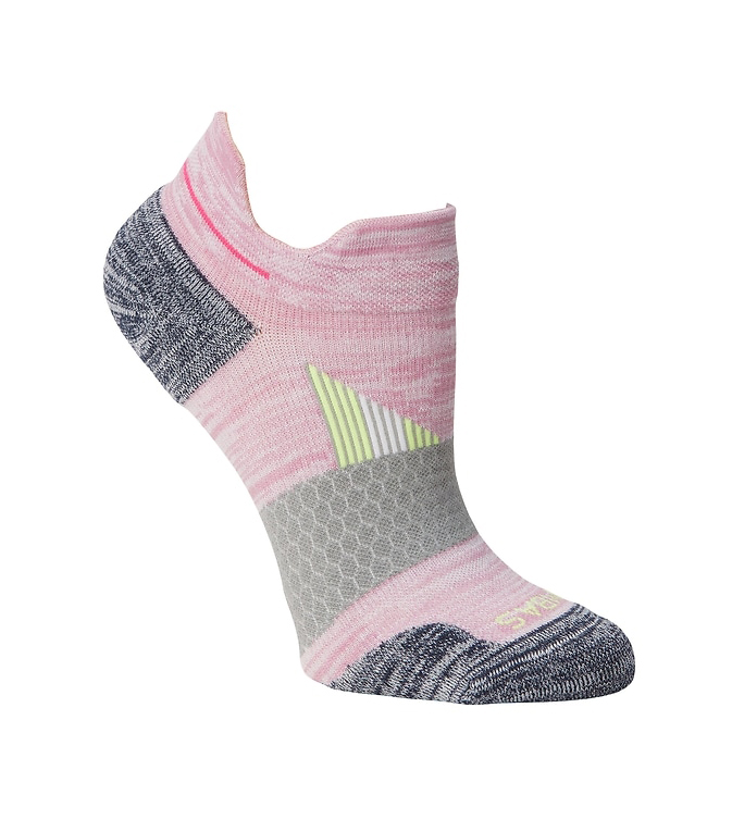 Women's Hiking Socks 3 Pairs of Moisture Wicking 3D Breathable Low-cut Ankle Socks 