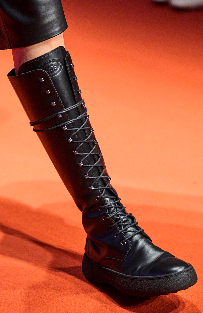 autumn winter 2022 fashion trends: Tod's stomp boots
