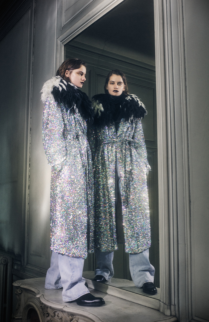 autumn winter 2022 fashion trends: sparkle and sequins at Dries Van Noten