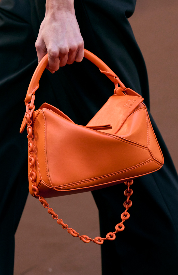 autumn winter 2022 fashion trends: bright bags at Loewe