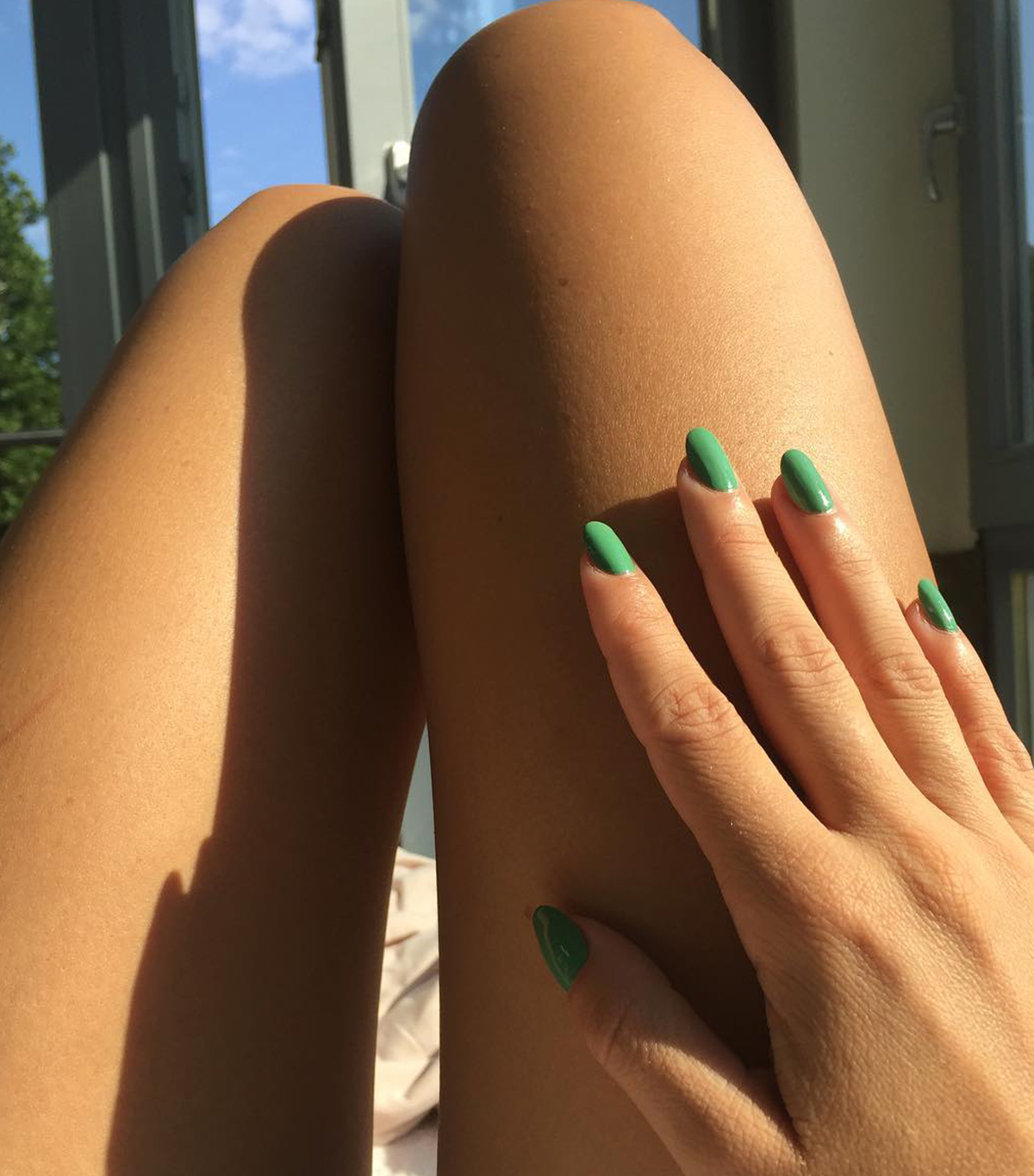 16 Luxe-Looking Nail Colors to Try Just in Time for Taurus Season