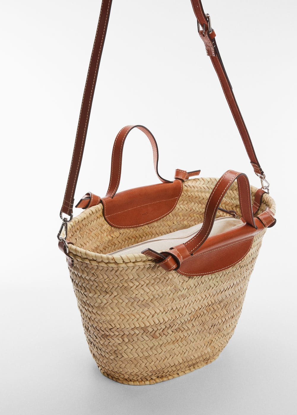 Shop trendy bags for summer: Totes, straw bags and more - Good