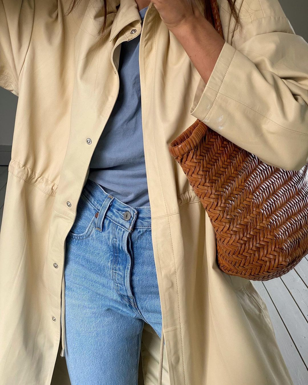 Summer 2022 Handbag Trends: Woven leather