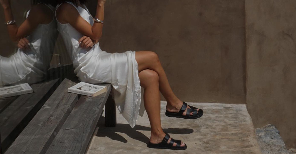 The Comfortable Sandal Trend That's Taking Over This Summer