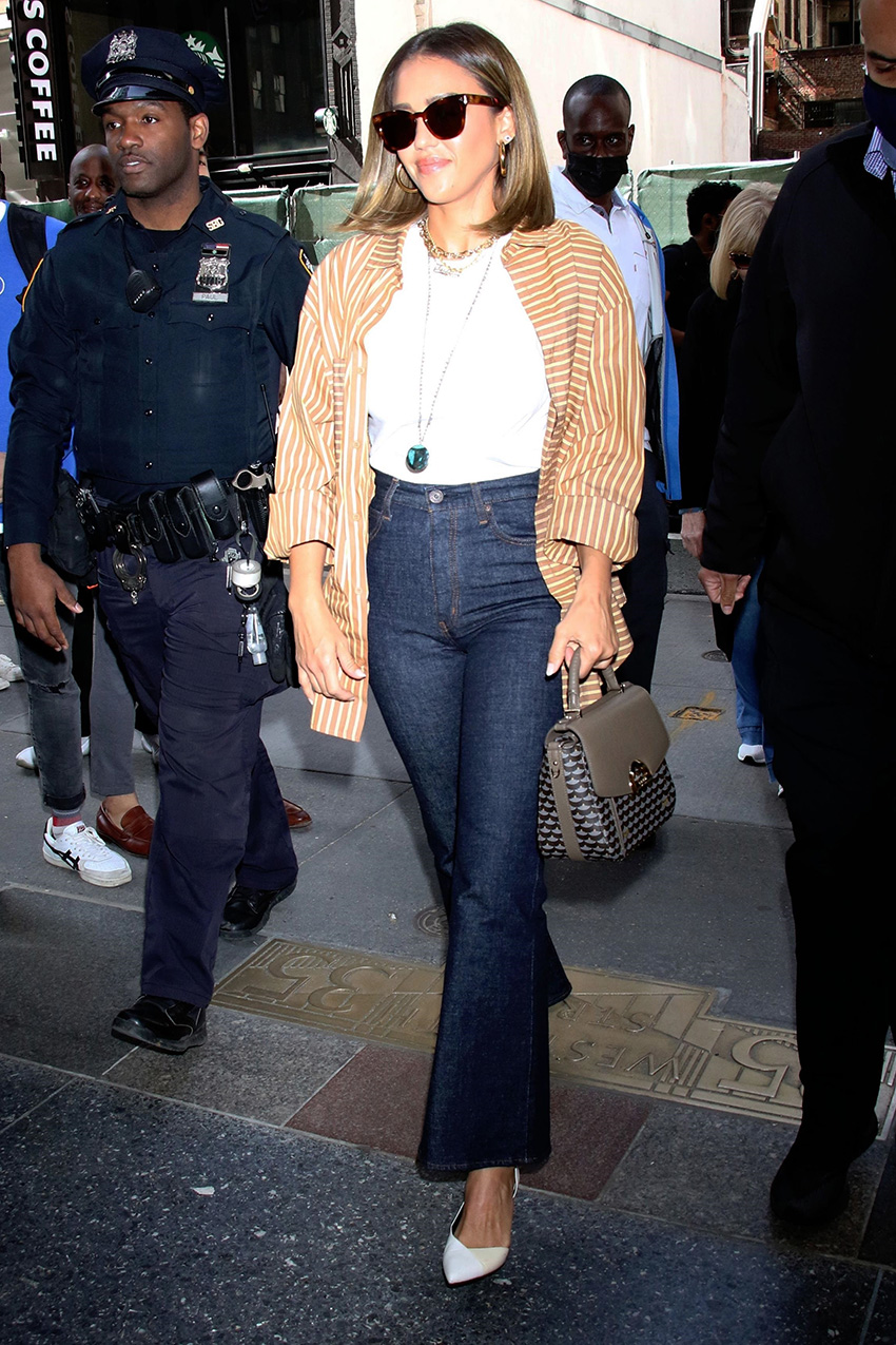 viel oogsten maatschappij 8 Ways to Wear Jeans With Pumps, Courtesy of Celebs | Who What Wear