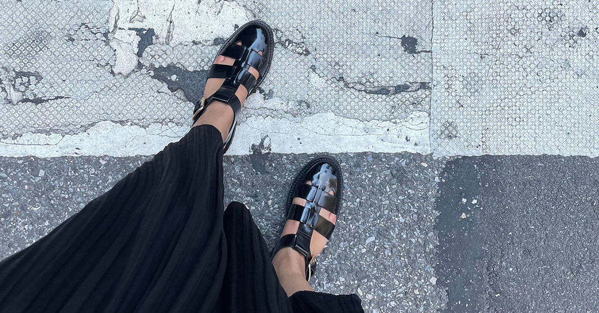 I Commute to NYC and Walk 10,000 Steps Each Time—These Shoes Help Me Do So