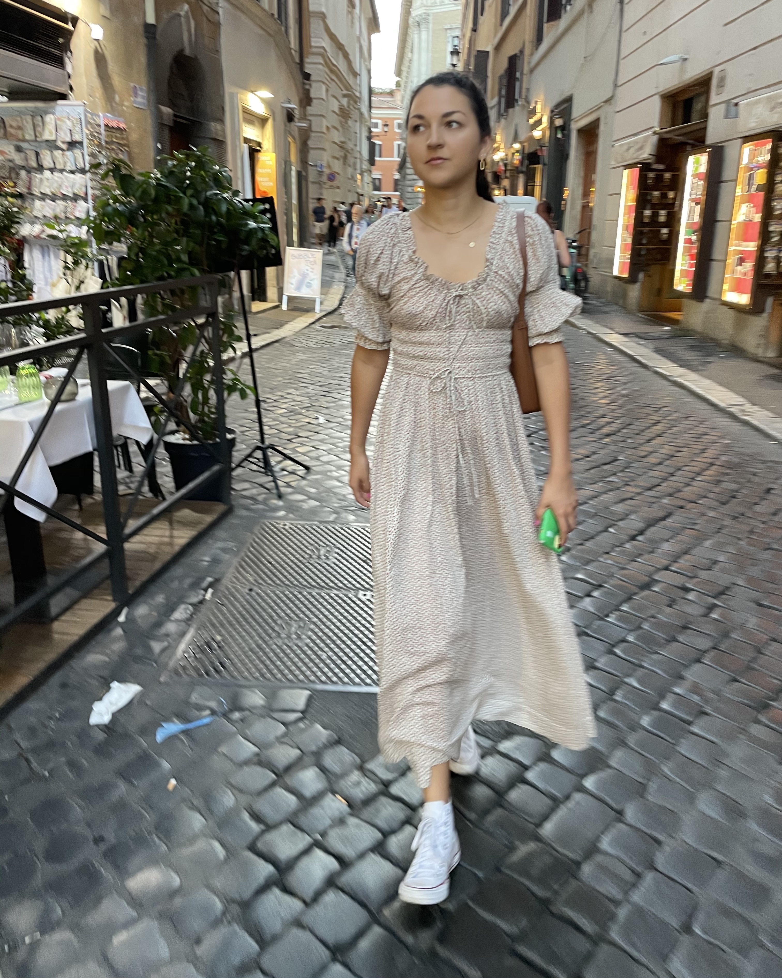 italy street fashion dress