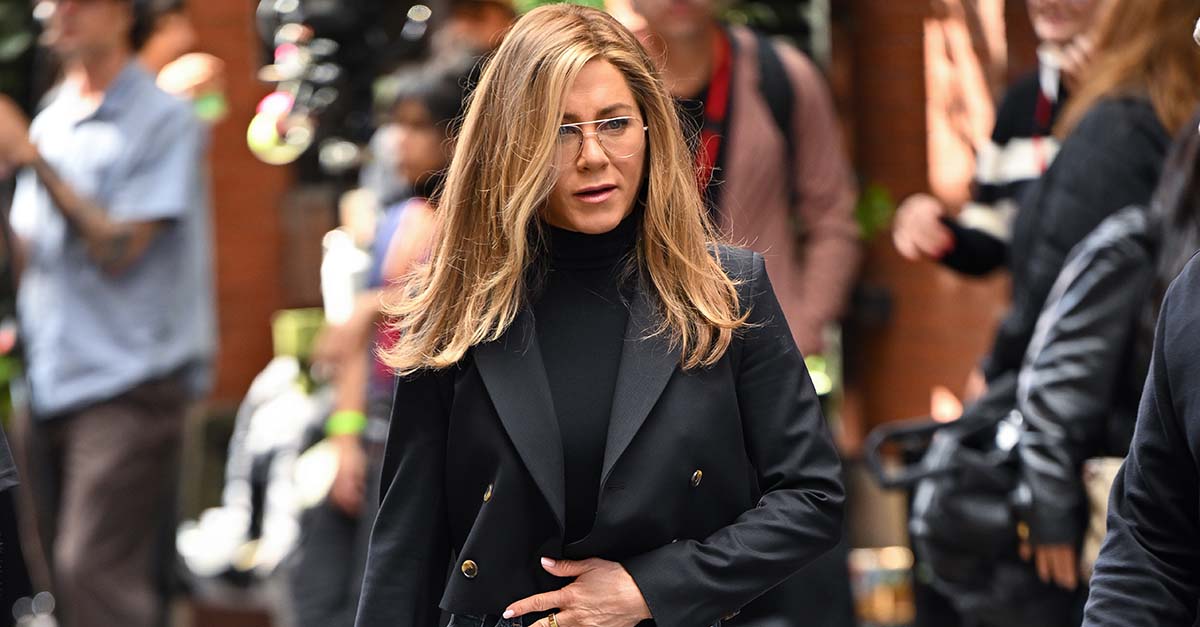 Jennifer Aniston just single-handedly made this dated denim trend cool again