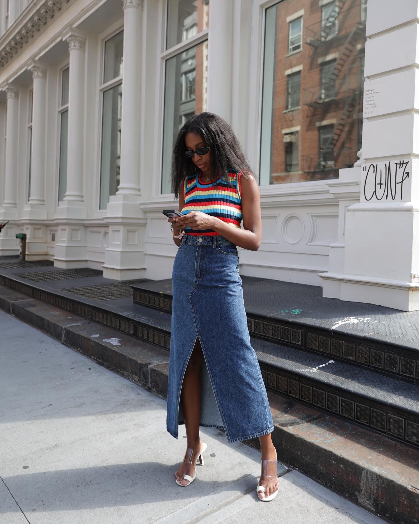 5 Cute Long Denim Skirt Outfits That Are On-Trend | Who What Wear