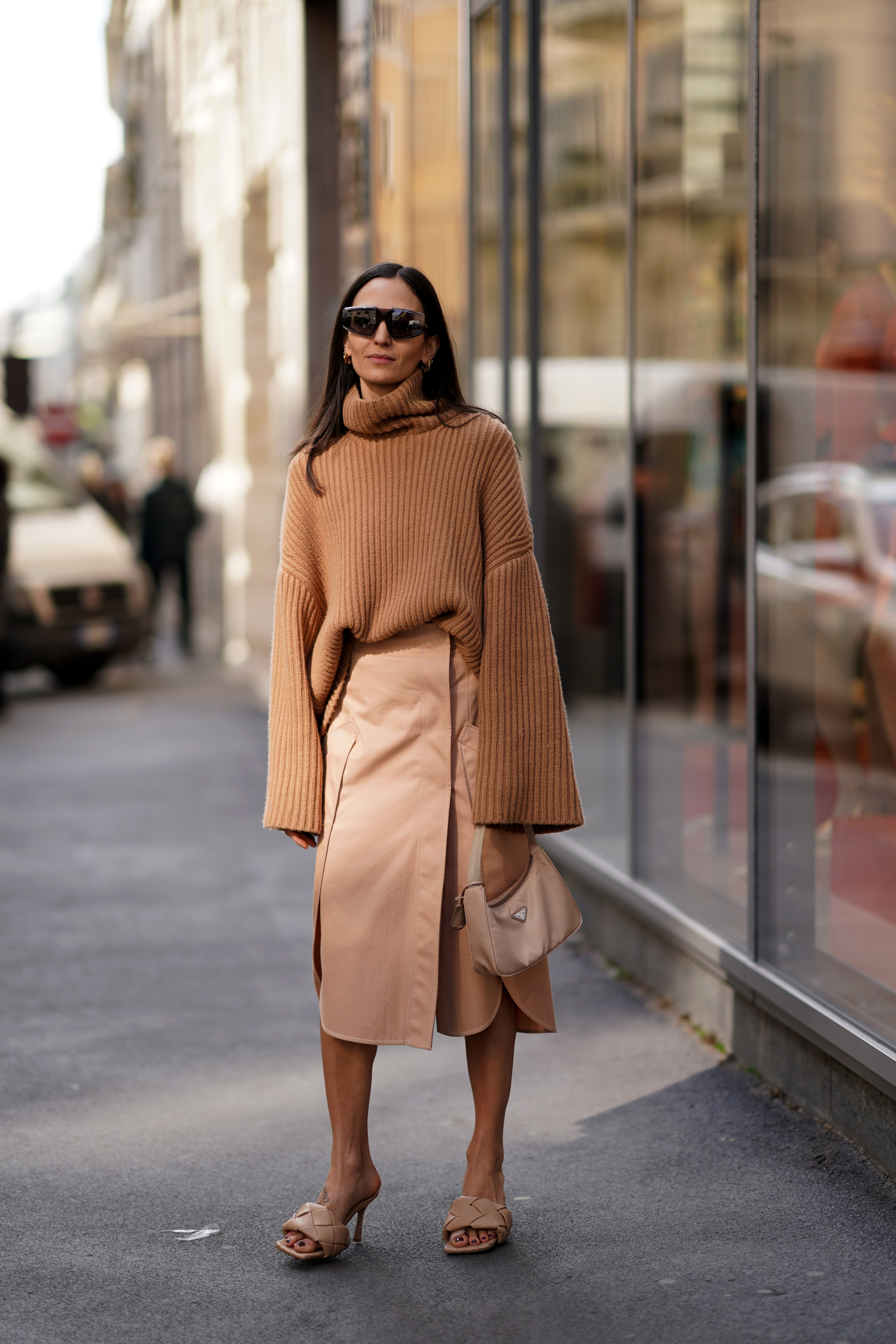 The Sweater Trend That Tells Everyone You Love Fashion | Who What Wear