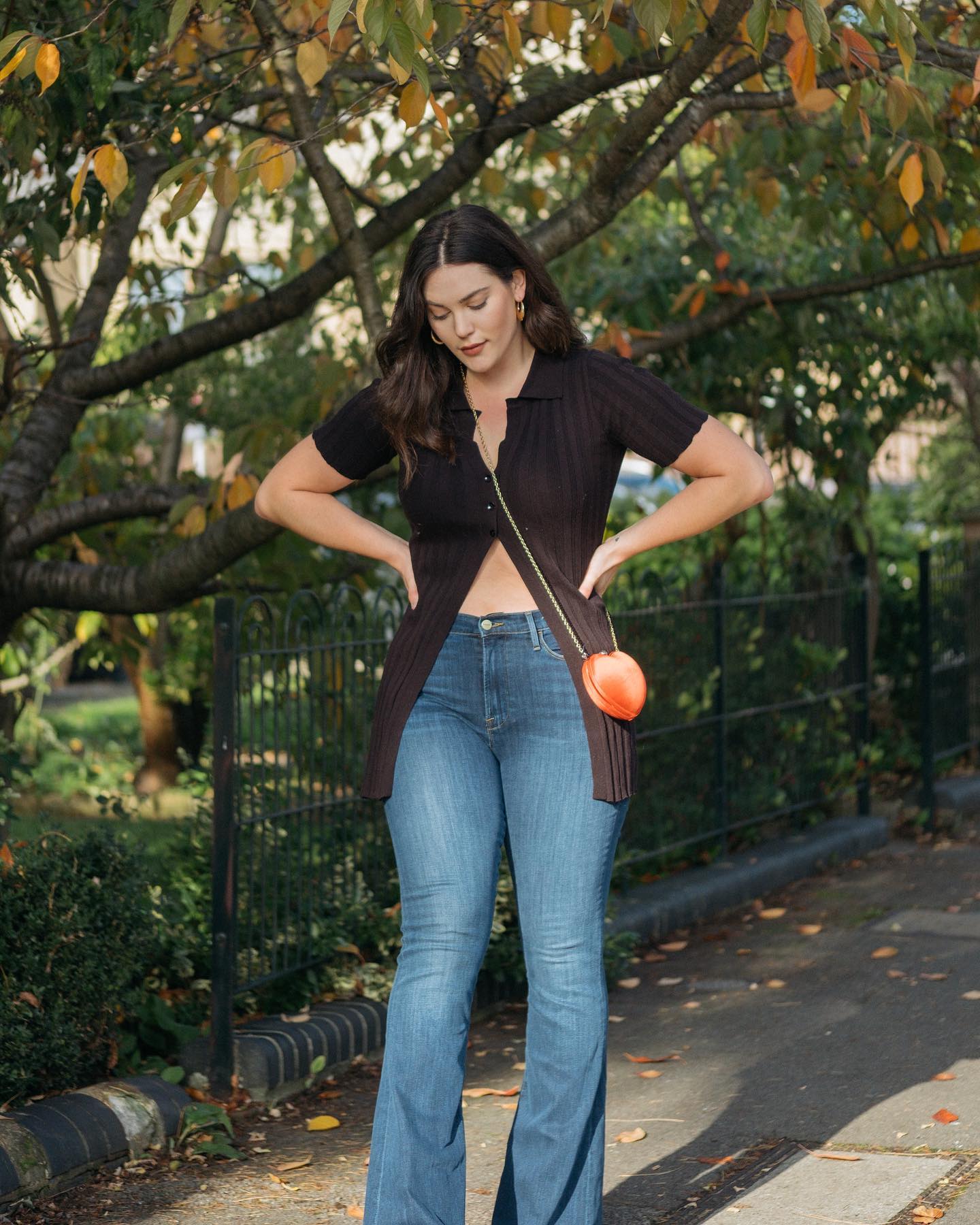 10 Pairs of Butt-Lifting Jeans That Look Amazing