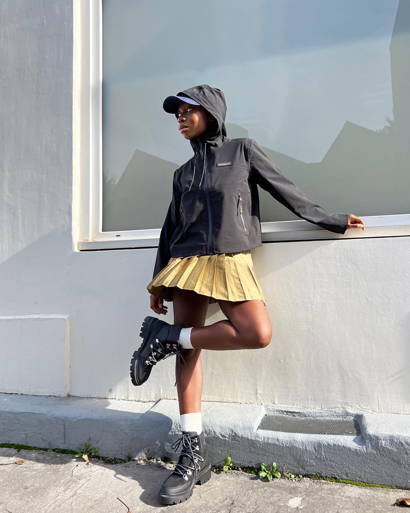Timberland-boots-outfit-skirt