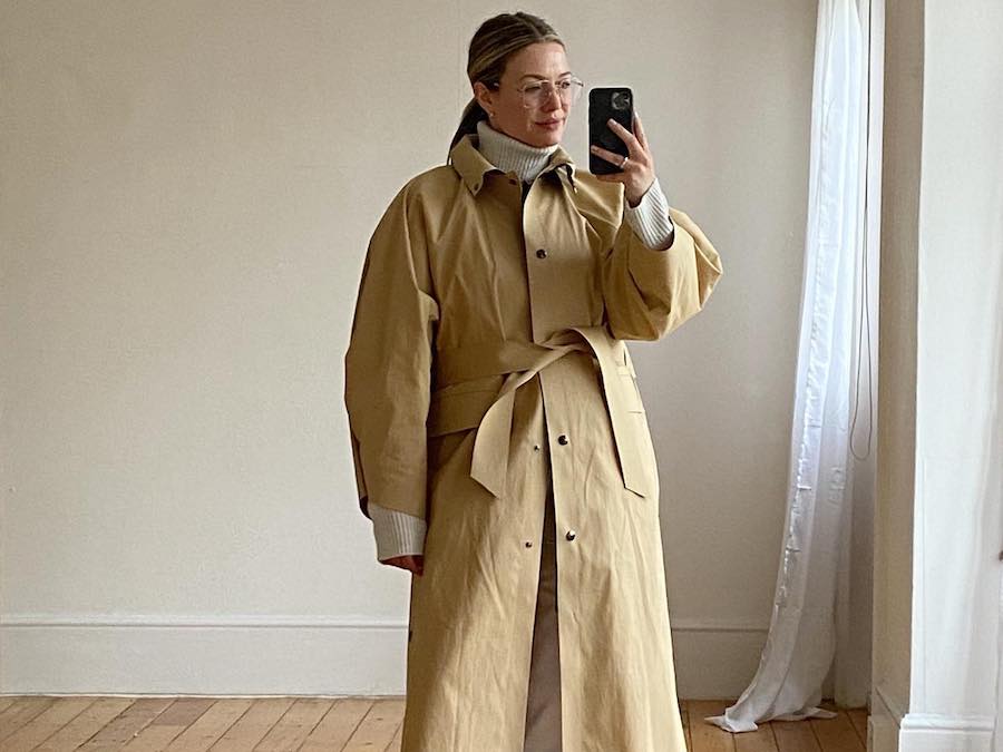 Influencer Alexis Foreman 5 Editor-Approved Basics Minimalist Trench Coat