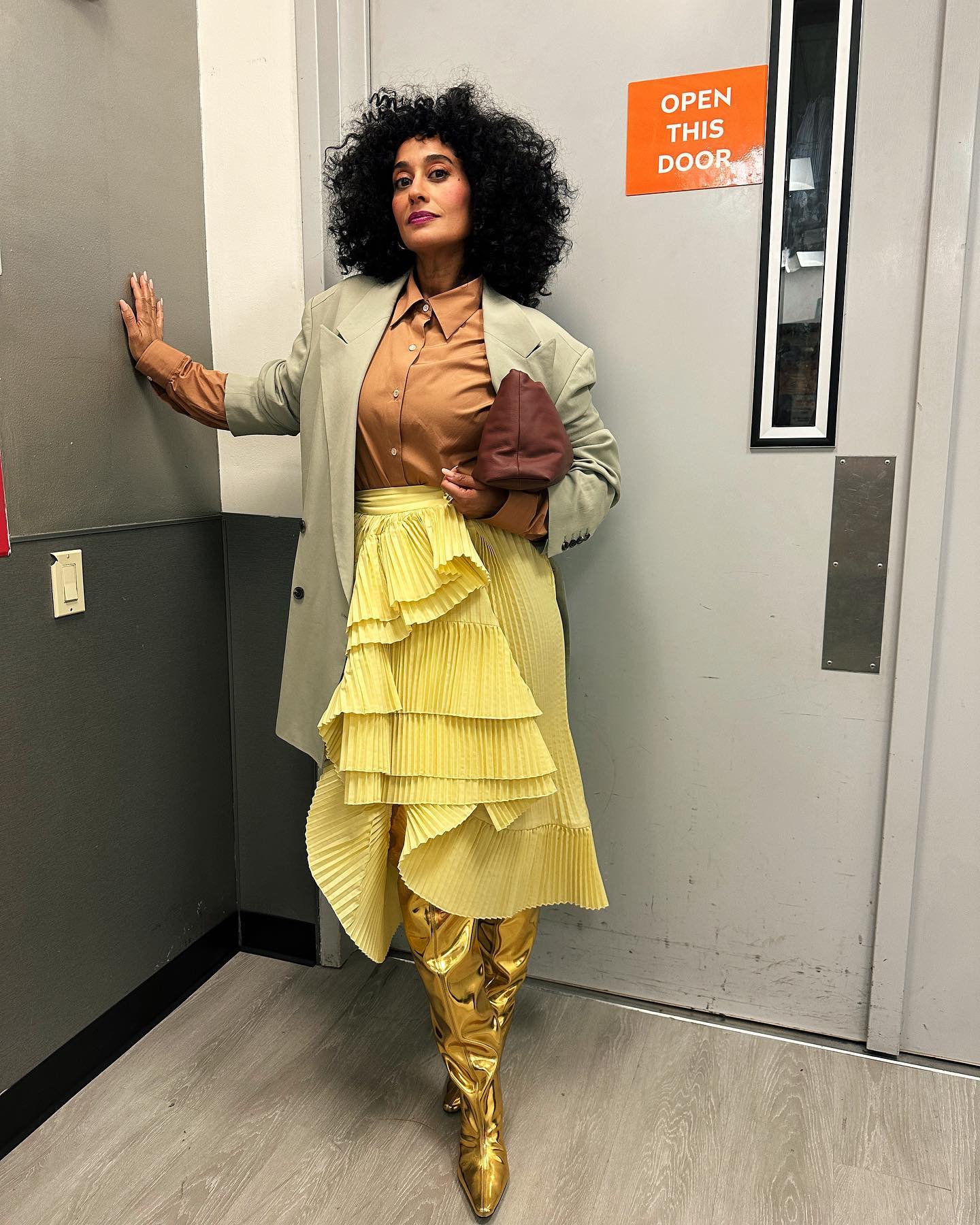 Tracee Ellis Ross's Thigh-High Boots Are Going Viral | Who What Wear