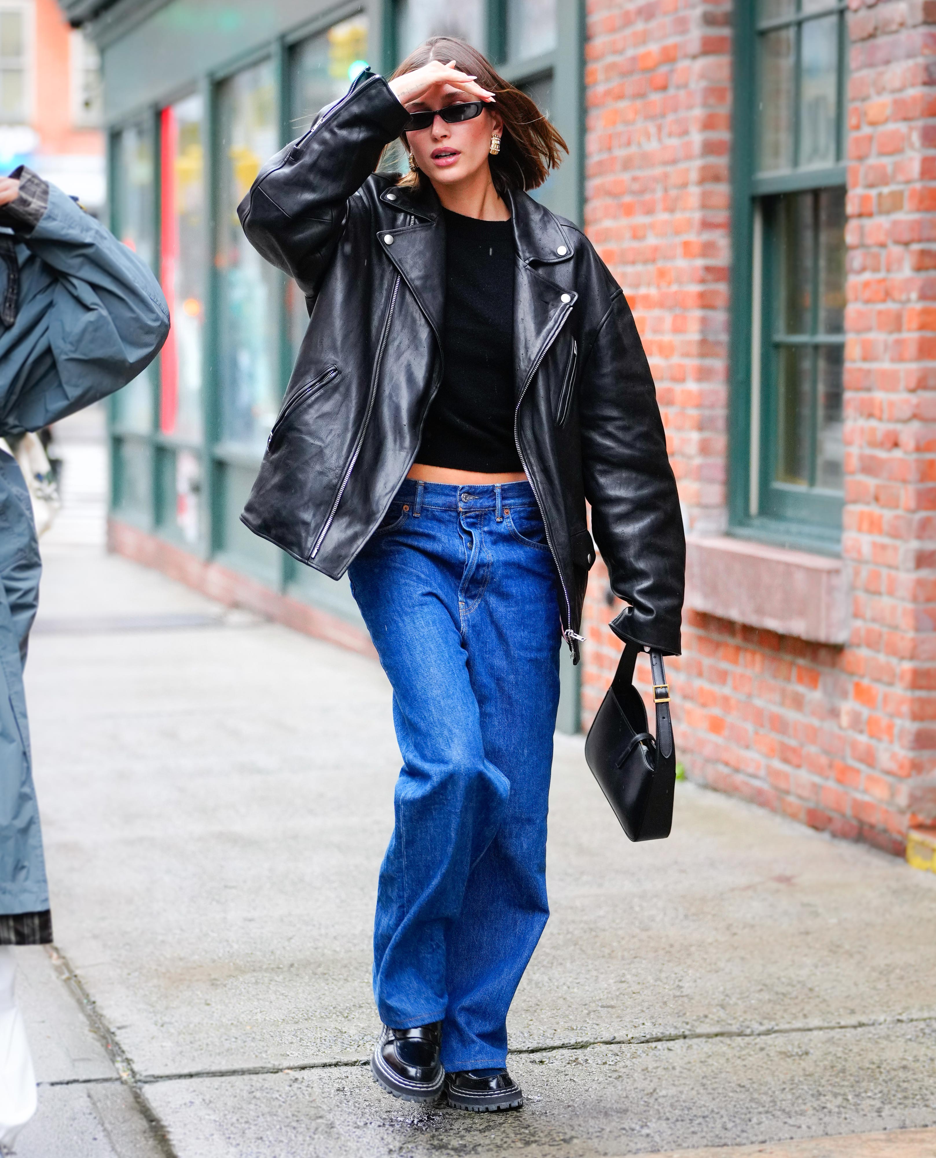 12 Celebrity Baggy-Jeans Outfit Ideas | Who What Wear