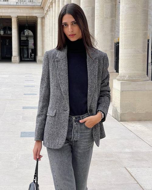 10 Sweater Styles French Women Wear With Jeans | Who What Wear
