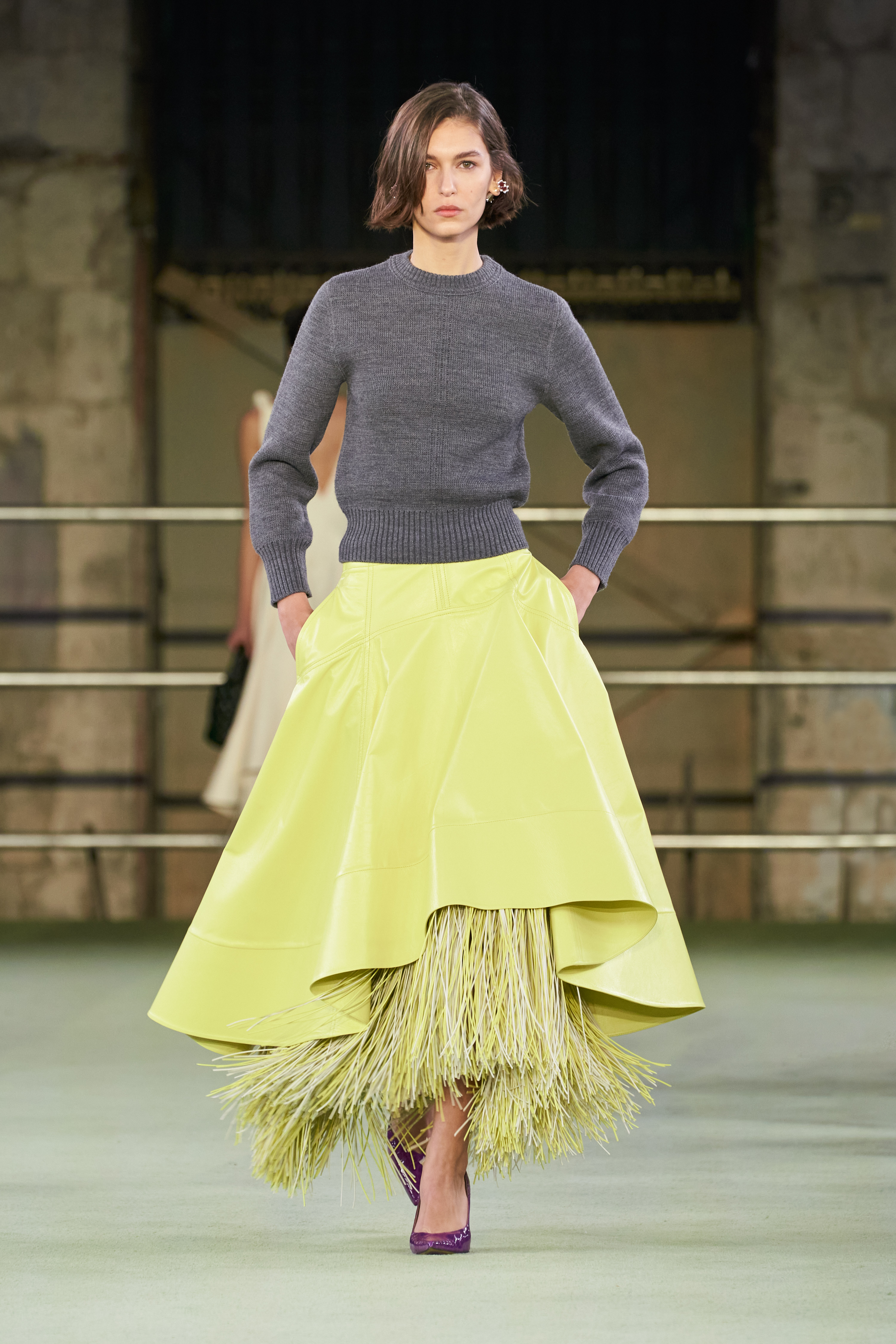 verwennen Verstrooien Verhandeling H&M Just Dropped a $50 Version of This Runway Skirt Trend | Who What Wear