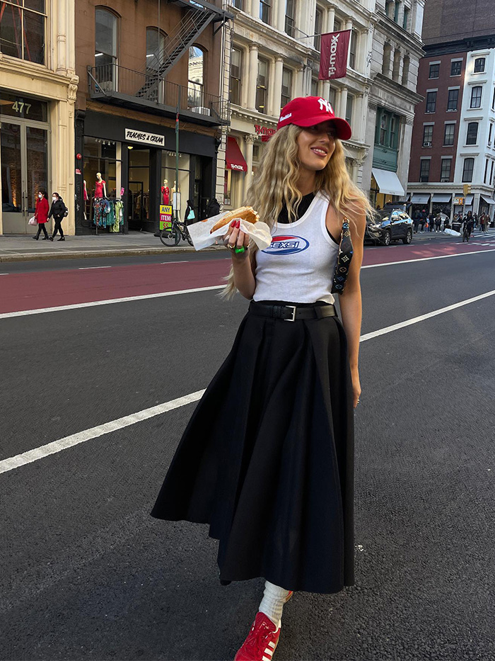 30 Pretty Midi Skirts Seen All Over New York Fashion Week | Who
