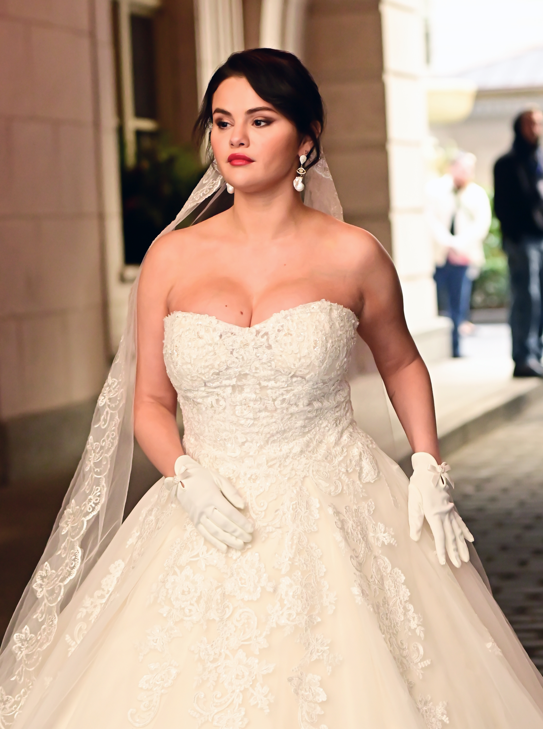 selena gomez wedding dress only murders in the building