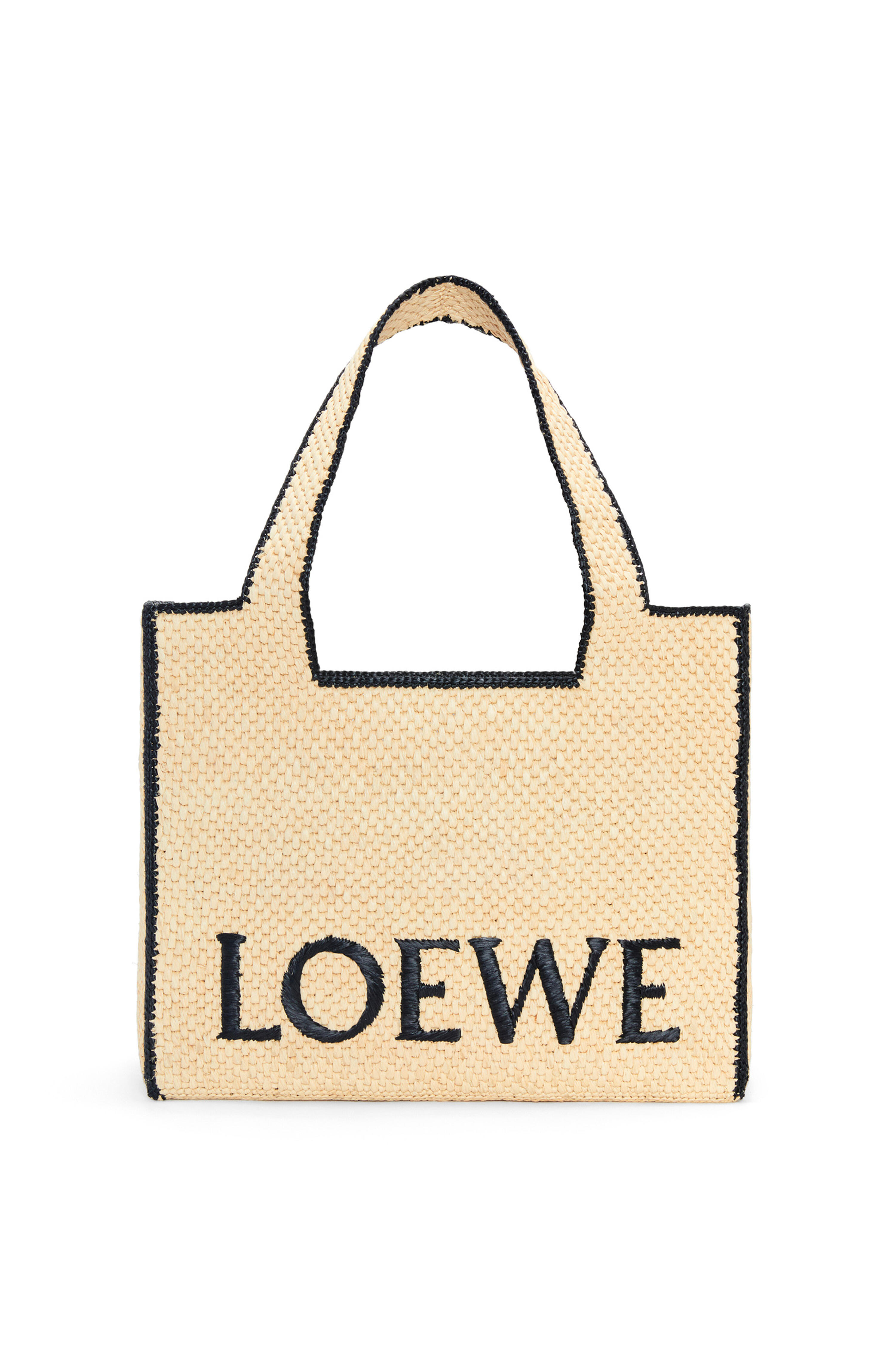 How To Rock The Loewe Basket Bag This Season — WOAHSTYLE