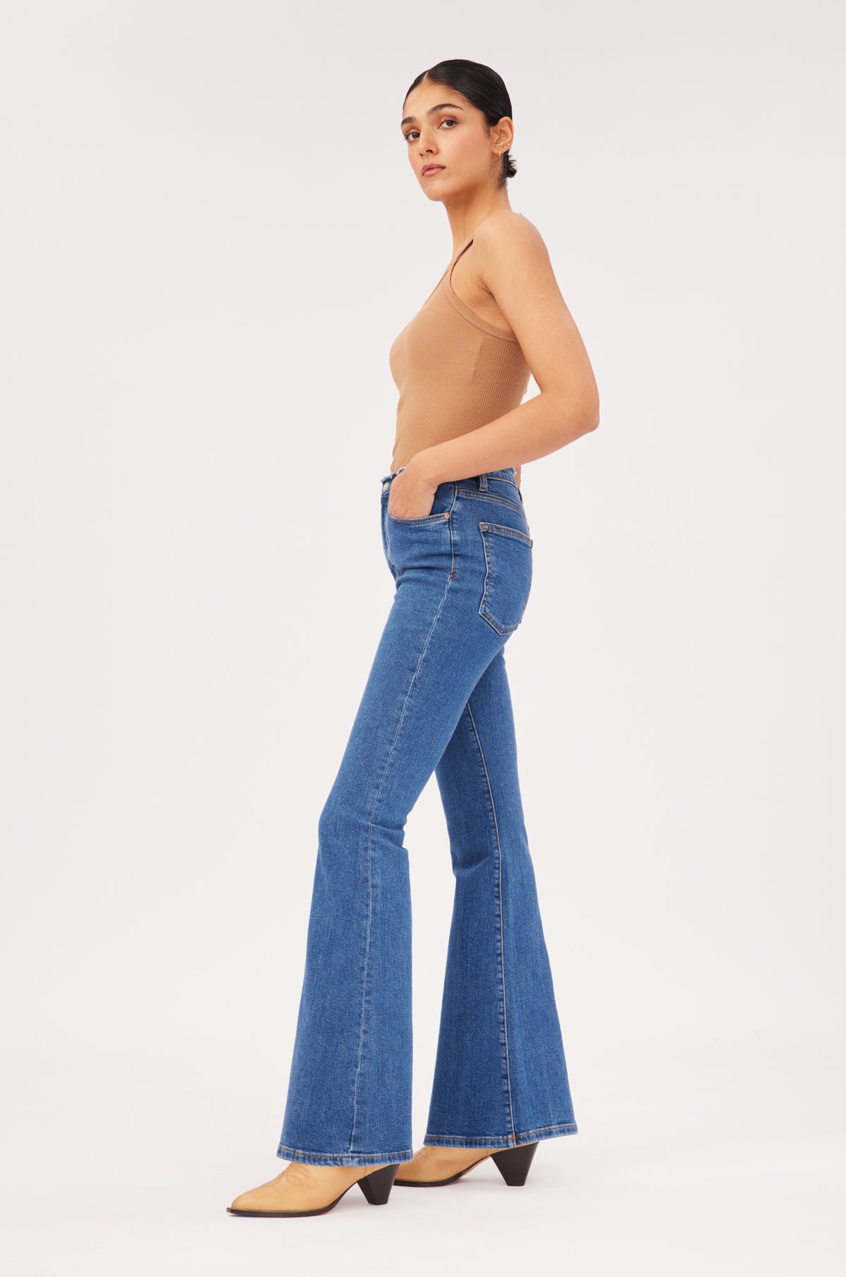 Warp + Weft Has Sustainable Denim for Under $100 Up to a 3X | Who What Wear