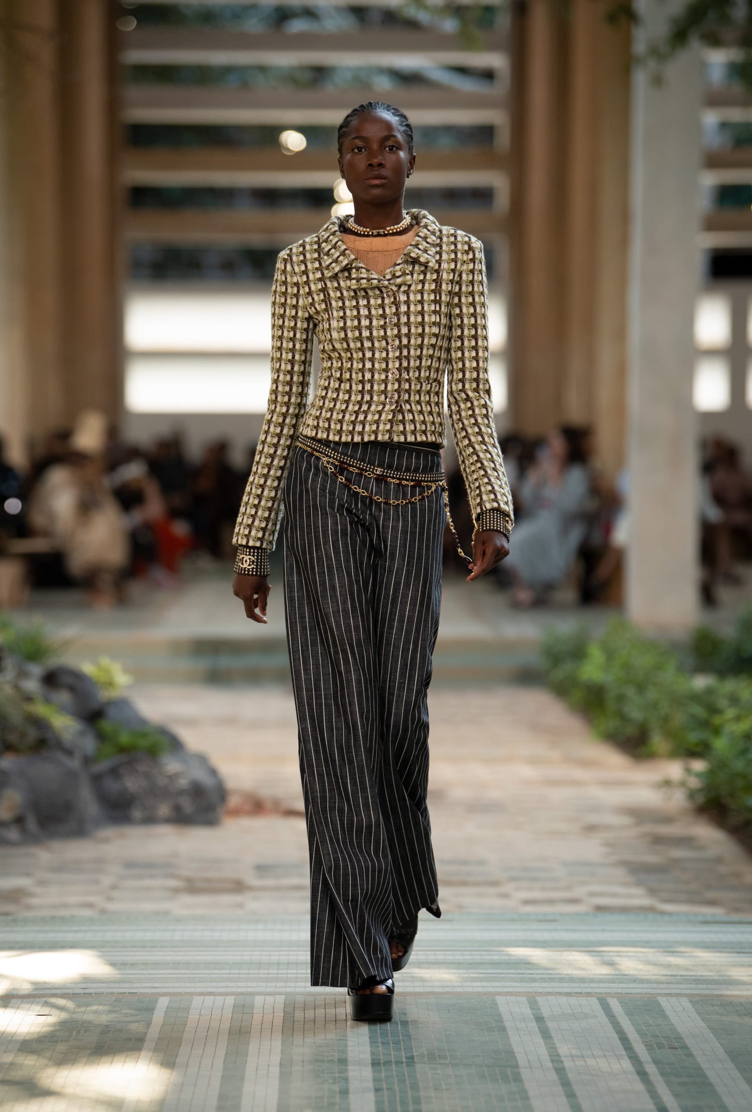 7 Chic Pre-Fall 2023 Trends to Kickstart Autumn With