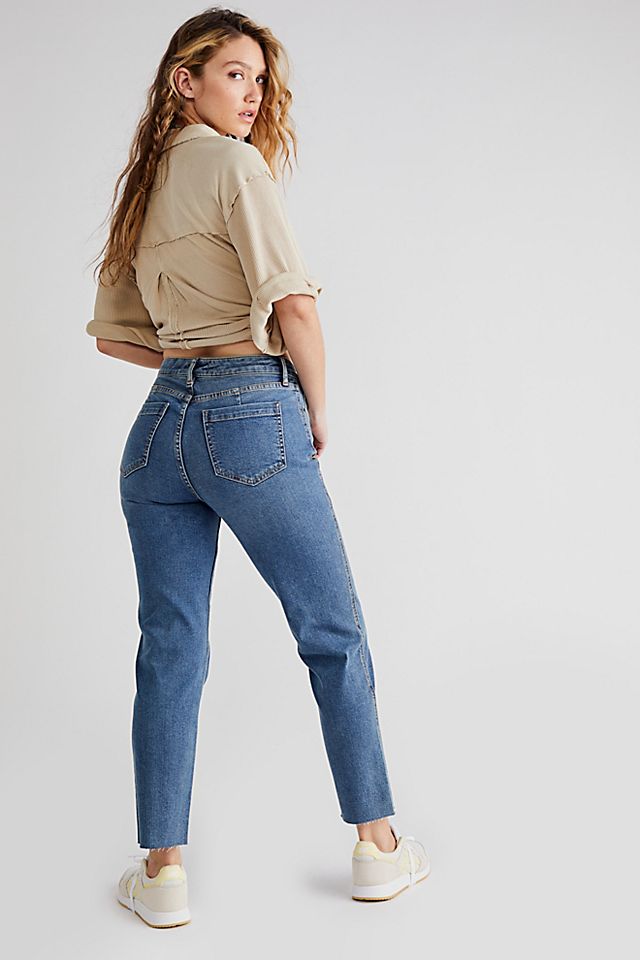 Natalie Portman's Easy Basics Elevate Her Skinny Jeans | Who What Wear UK