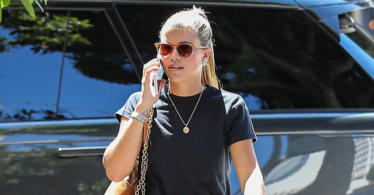 Sofia Richie Just Wore Fall’s Suede Bag Trend