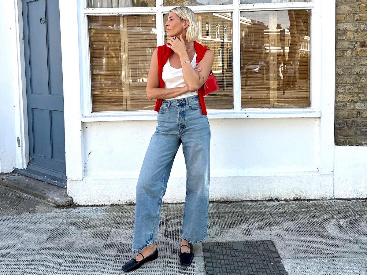 31 of the Chicest Jeans From the Style Event Shopbop Sale Lindsey Holland Denim Outfit Cropped jeans Red Sweater Mary-Jane Flats