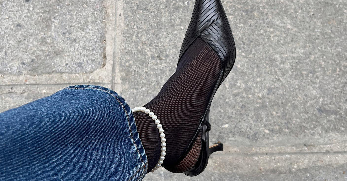 This Chic Accessory Will Make Your Jeans Feel So 2024