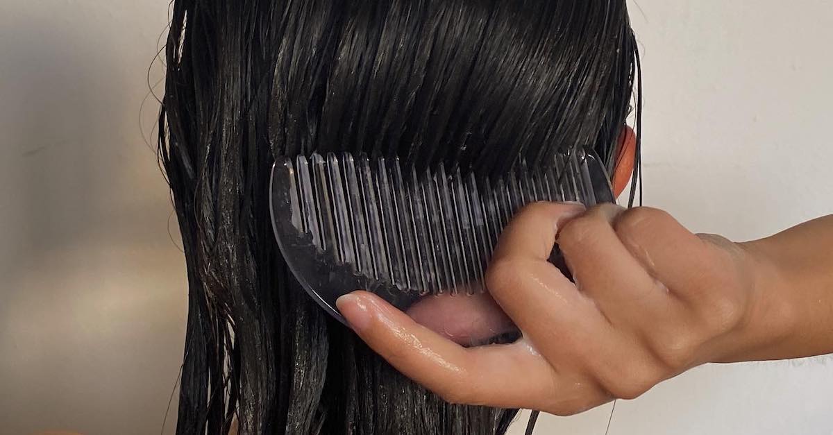 Derms Recommend This Ingredient to Fix Dry, Flaky Scalps (and It Only Costs $13)